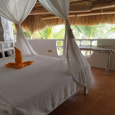 Al Faro Cosmio Hotel Palawan Бусуанга Экстерьер фото