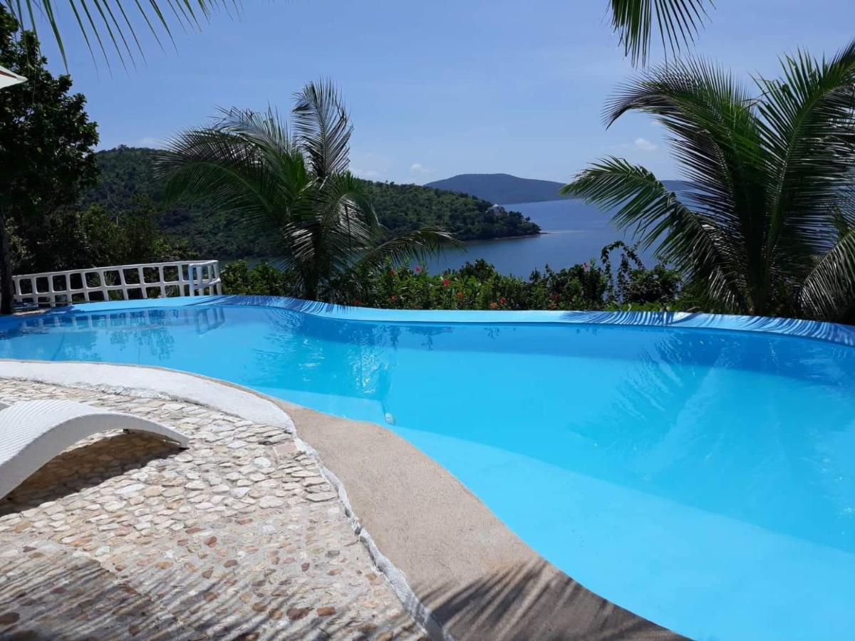 Al Faro Cosmio Hotel Palawan Бусуанга Экстерьер фото
